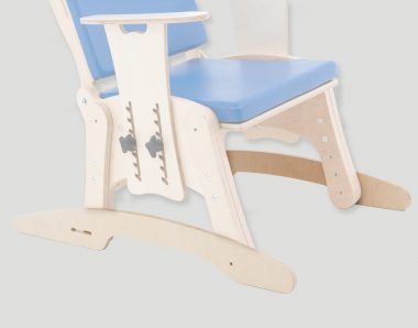KDO_014 Skis / rocking chair