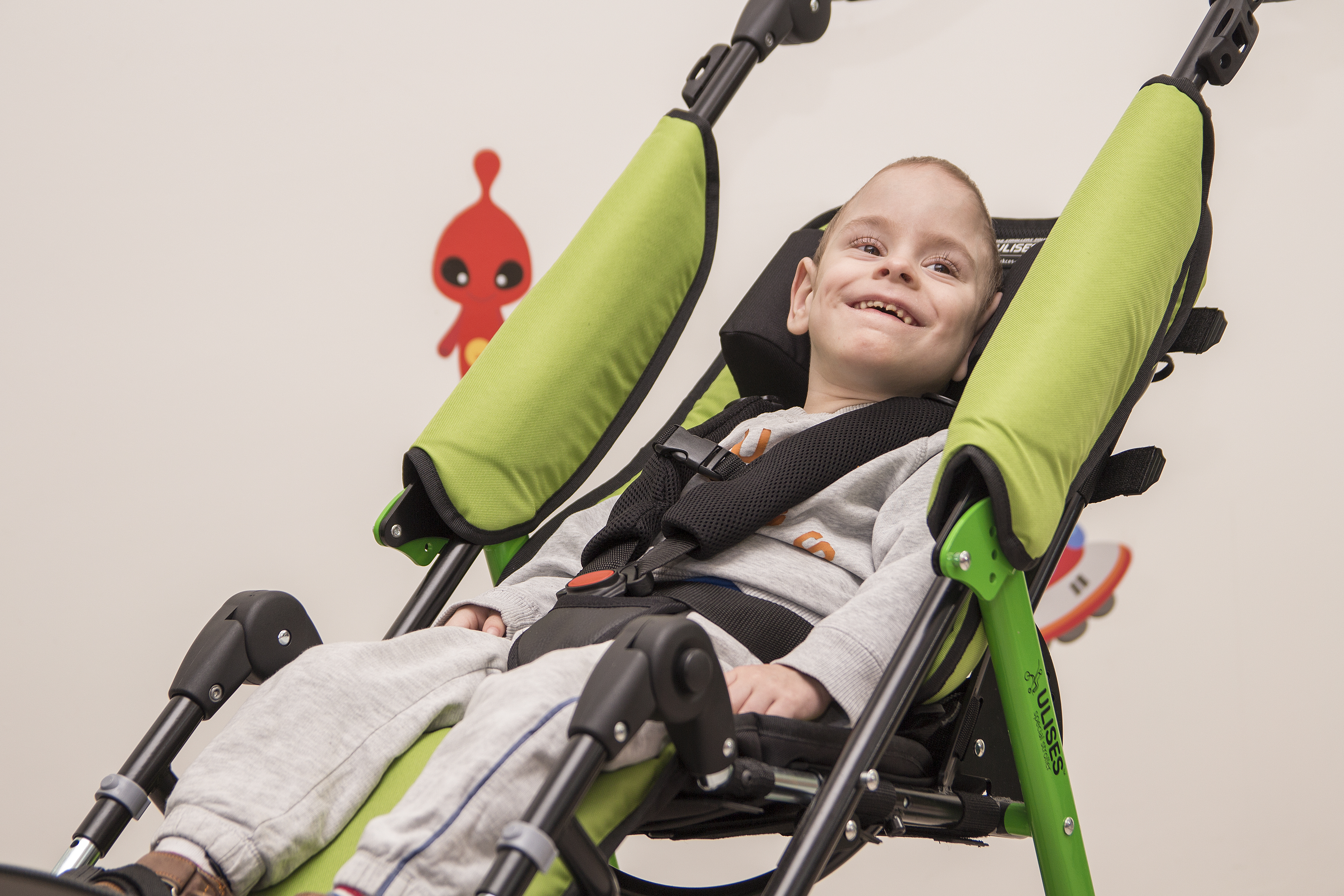 Инвалидная коляска рейсер для детей с ДЦП